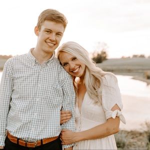 Meet your Posher, Becca